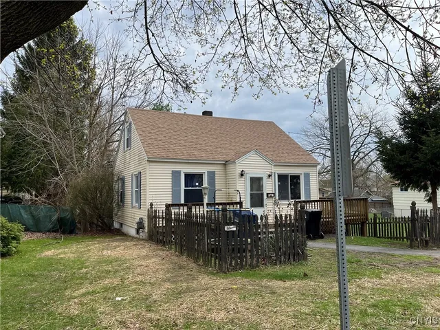 $199,000 | 405 South Edwards Avenue, Syracuse, NY 13206