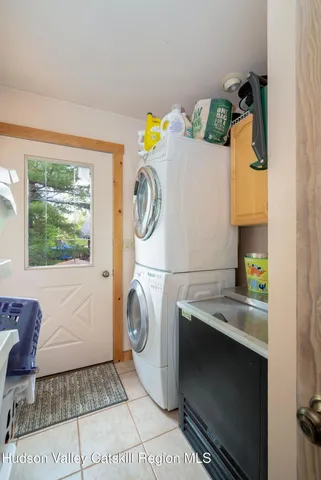 $715,000 | 59 Mountain Drive, Hunter, NY 12442