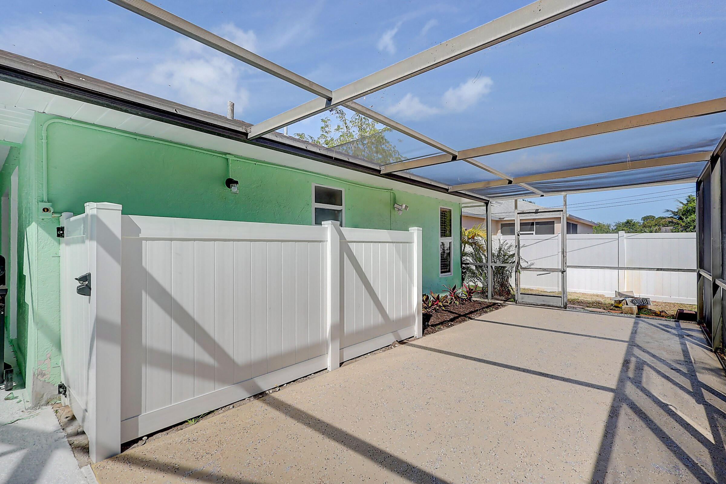 238 Southwest Grove Avenue Port St. Lucie, FL 34983 - Photo 39 of 47