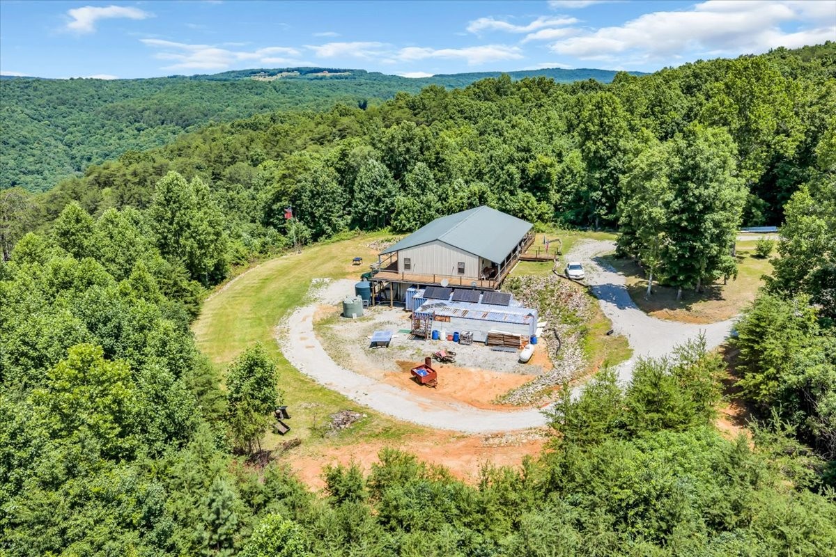 5688 Burkett Chapel Road Gruetli Laager, TN 37339 - Photo 61 of 73