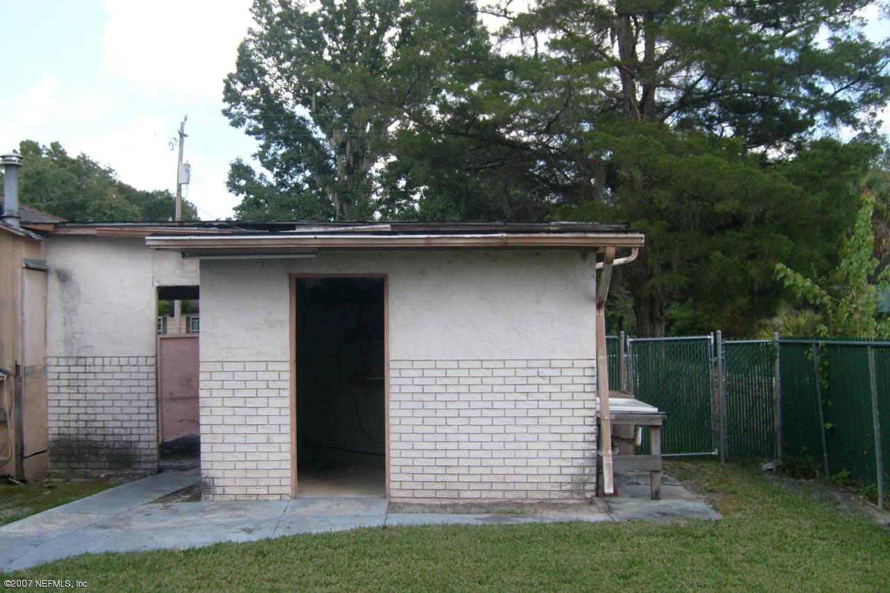 Shed