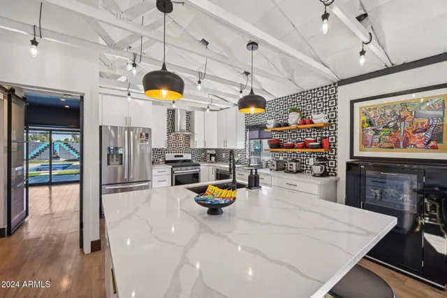 $660,000 | 2101 North 25th Place, Phoenix, AZ 85008