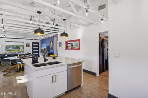 $660,000 | 2101 North 25th Place, Phoenix, AZ 85008