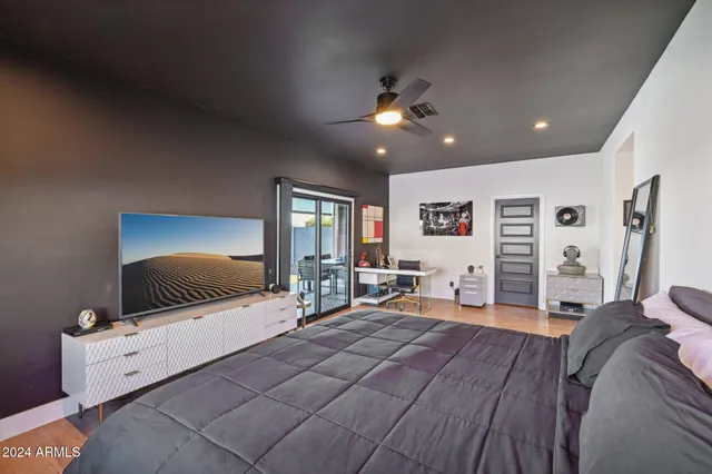 $660,000 | 2101 North 25th Place, Phoenix, AZ 85008