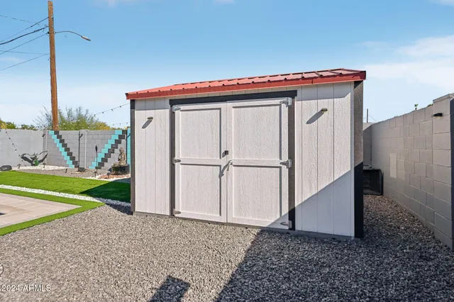 $660,000 | 2101 North 25th Place, Phoenix, AZ 85008