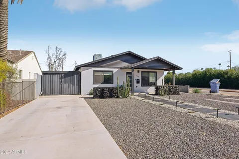 $660,000 | 2101 North 25th Place, Phoenix, AZ 85008
