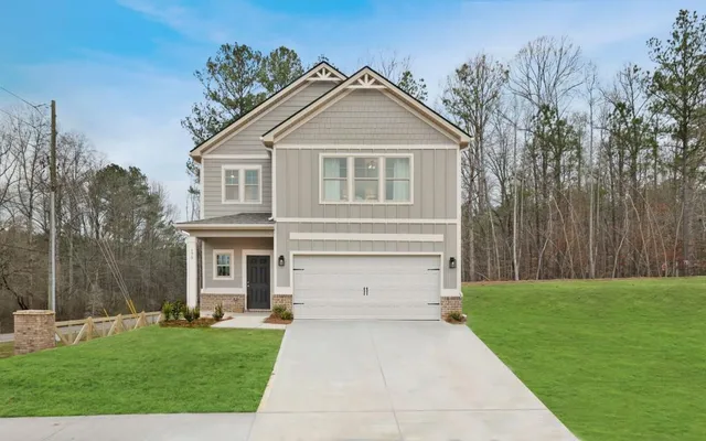 $399,993 | 175 Chapel Hl Parkway, Newnan, GA 30263