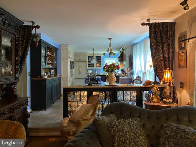 318 Carriage Run Road Annapolis, MD 21403 - Photo 6 of 109 Gallery Image 6