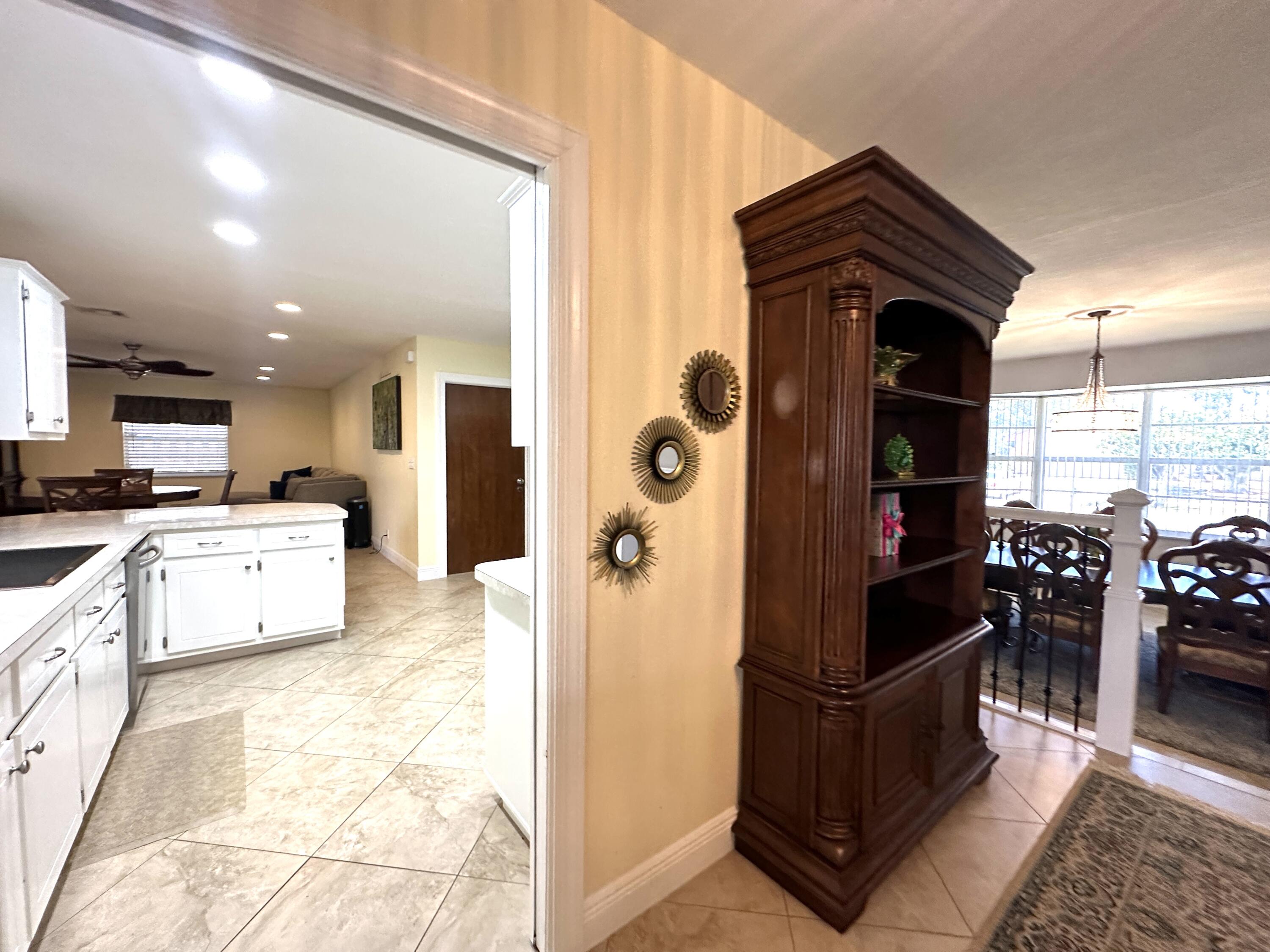 111 Timber Run West Riviera Beach, FL 33407 - Photo 25 of 126 80ADA12B-73ED-45B3-B808-98FB0A3DD31C