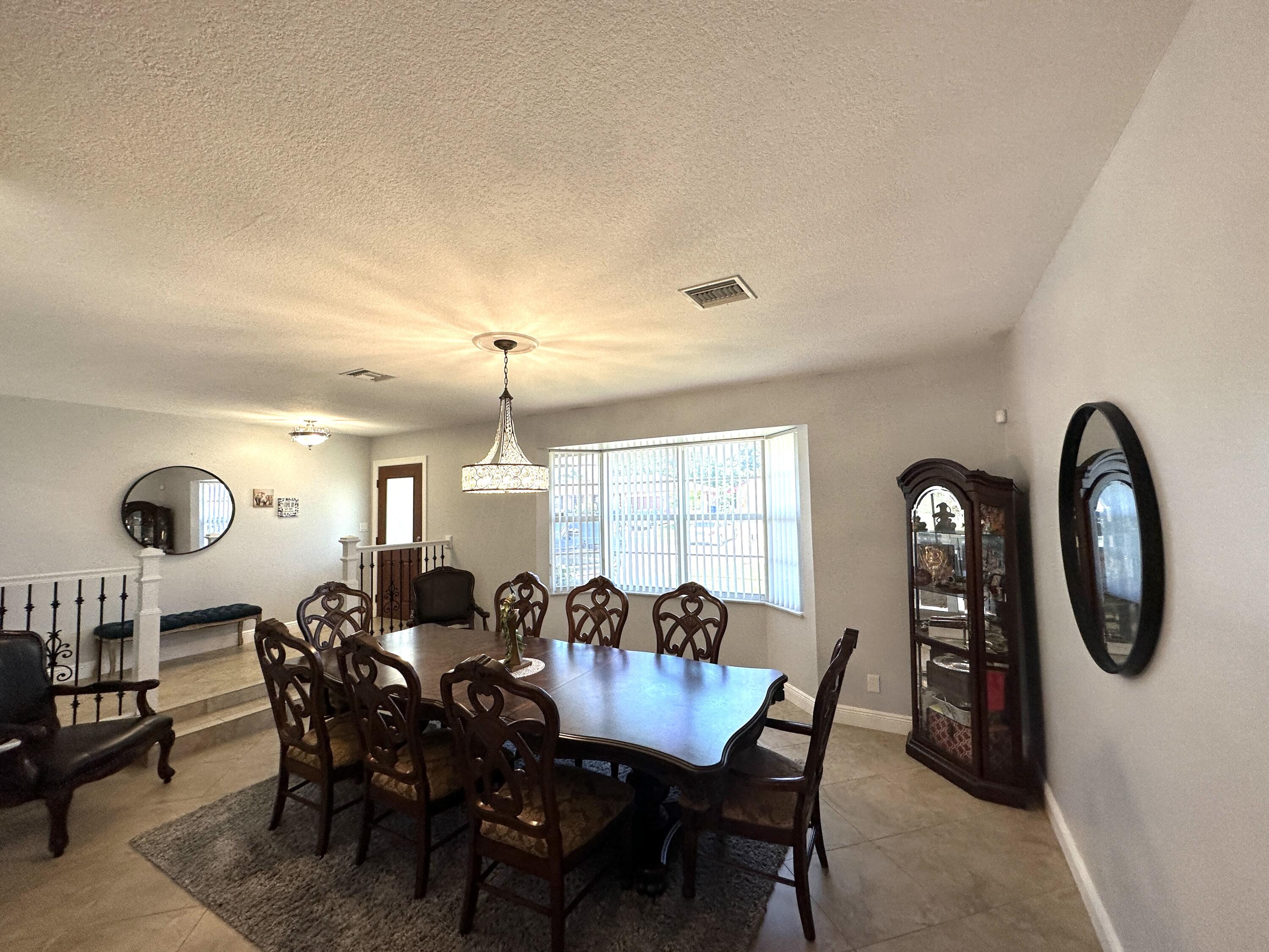 111 Timber Run West Riviera Beach, FL 33407 - Photo 37 of 126 709216D2-1274-4DDC-8E95-19ABB97D9DF6
