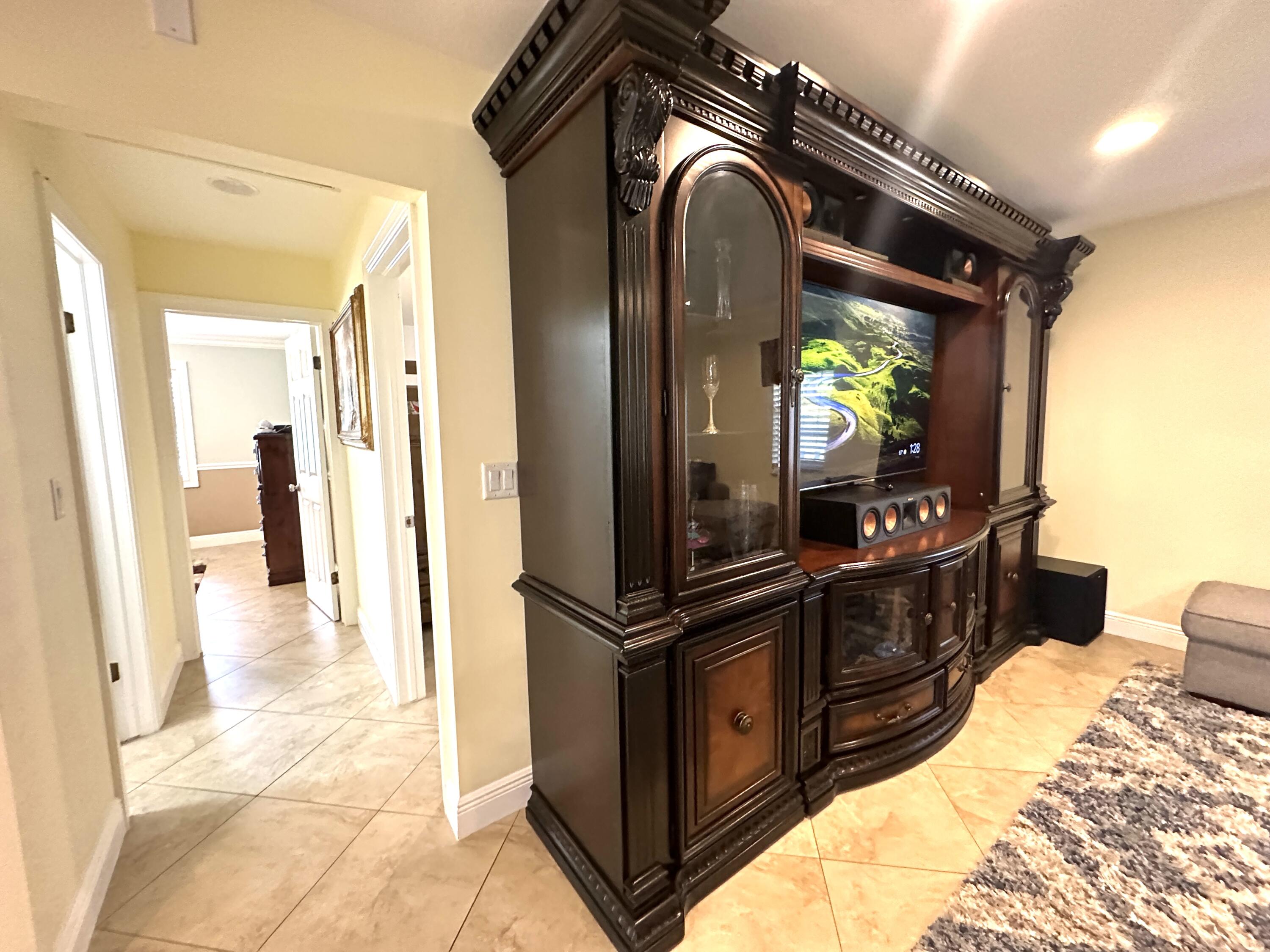 111 Timber Run West Riviera Beach, FL 33407 - Photo 74 of 126 288BF6DF-C3F6-49F8-BBC6-B5E73C43986D