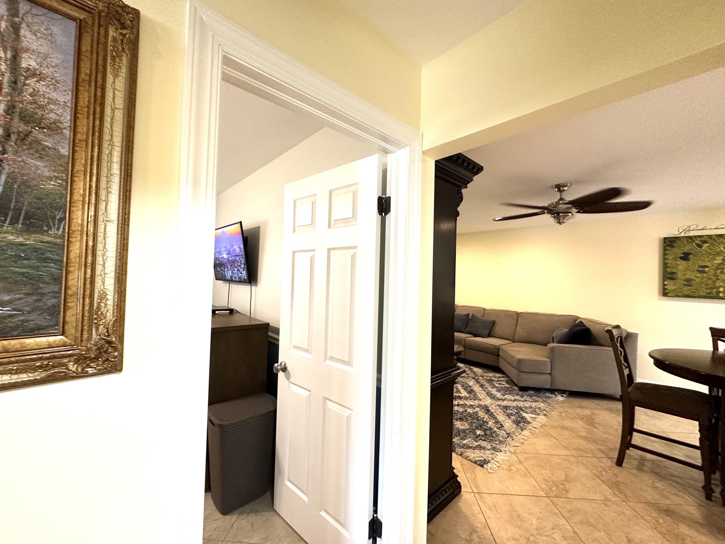 111 Timber Run West Riviera Beach, FL 33407 - Photo 76 of 126 43664638-BC01-407B-A420-40D239DDF703