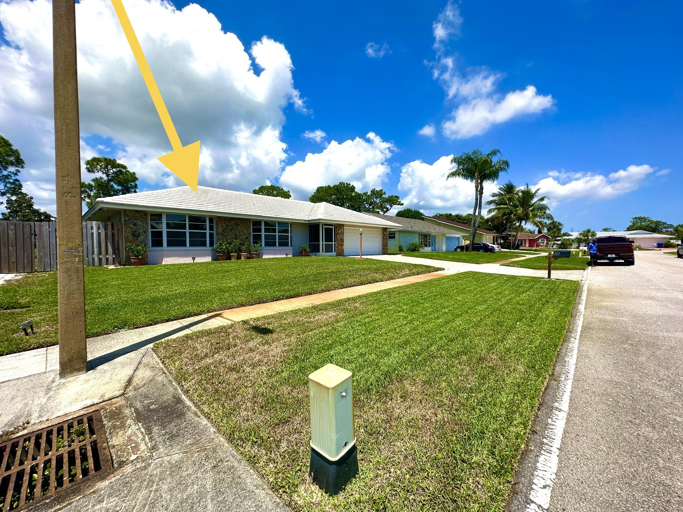 111 Timber Run West Riviera Beach, FL 33407 - Photo 9 of 126 A94C04B0-0AE1-4197-A492-736A59B83309