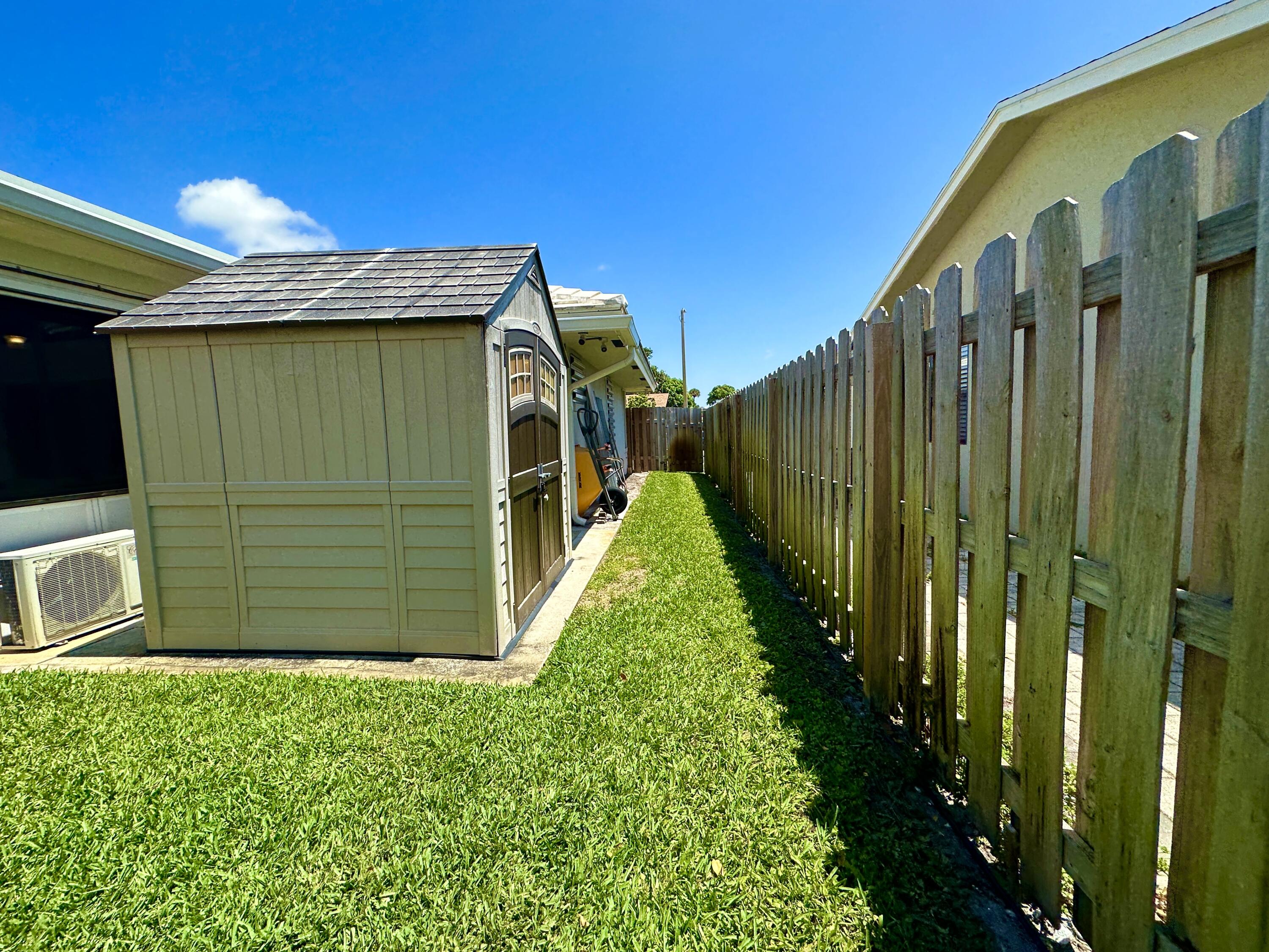 111 Timber Run West Riviera Beach, FL 33407 - Photo 98 of 126 6987D32F-0FF8-4AB8-978C-92C4D3B05CA4