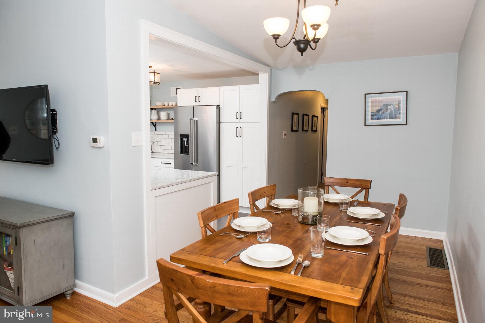718 Hill Road Philadelphia, PA 19128 - Photo 4 of 17 Gallery Image 4