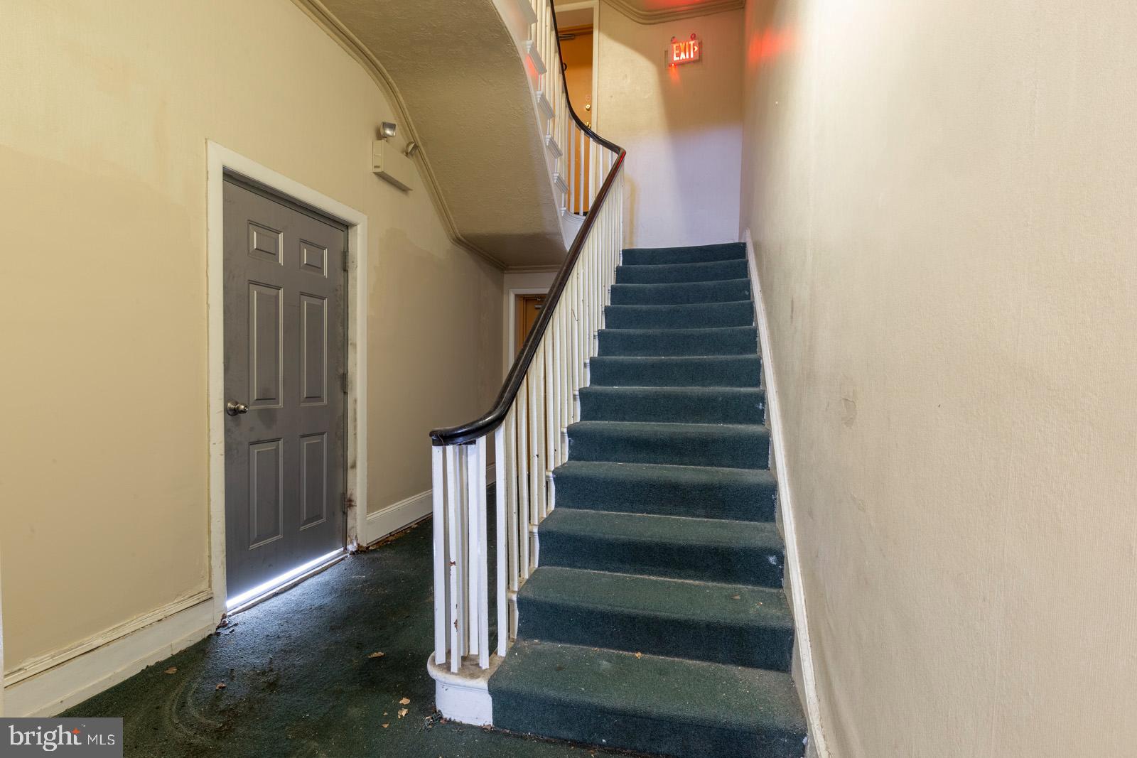 540 North 4th Street, Unit D Philadelphia, PA 19123 - Photo 14 of 17 a view of entryway and hall with wooden floor