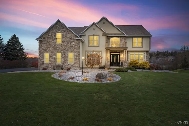 $850,000 | 603 Briar Brook Run, Manlius, NY 13066