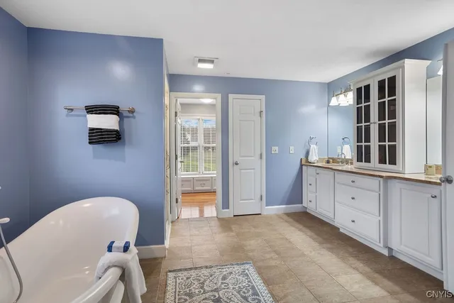 $850,000 | 603 Briar Brook Run, Manlius, NY 13066