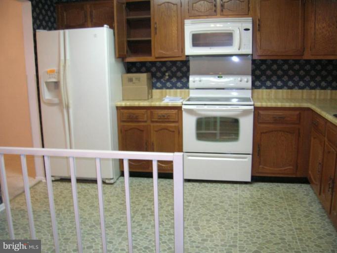 7087 Catalpa Road Frederick, MD 21703 - Photo 5 of 12 All appliances in "as is" condition