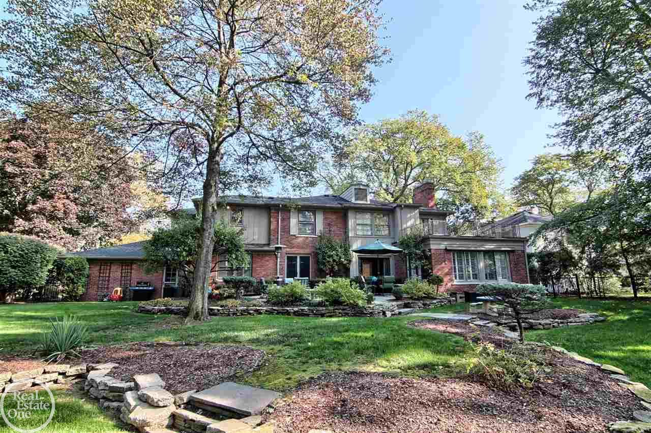 85 Stephens Road Grosse Pointe, MI 48236 - Photo 33 of 33 31326617-32.JPG