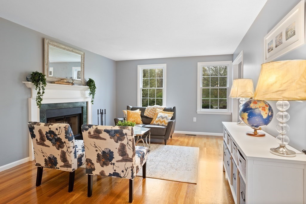 1250 Hill Road Littleton, MA 01460 - Photo 5 of 41