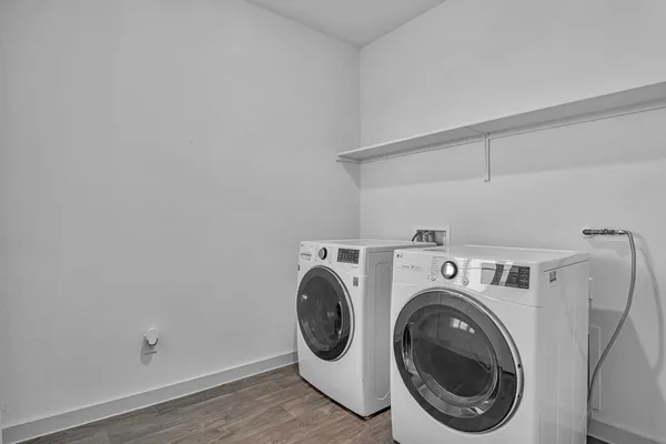 $2,300 | 204 Big Sandy Creek Drive, Hutto, TX 78634