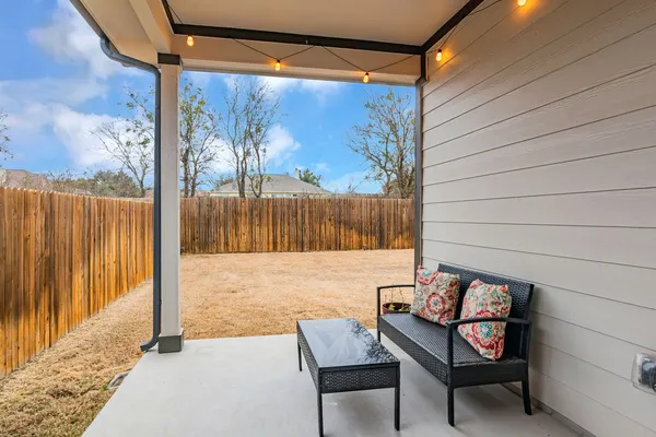 $2,300 | 204 Big Sandy Creek Drive, Hutto, TX 78634