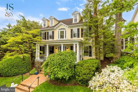 $3,050,000 | 3804 Jenifer Street Northwest, Washington, DC 20015