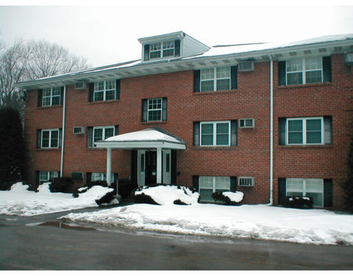 95 Leonard Road, Unit 95 Boxborough, MA 01719 - Photo 1 of 6