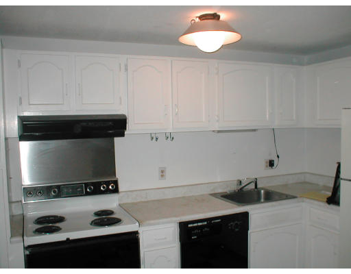 95 Leonard Road, Unit 95 Boxborough, MA 01719 - Photo 6 of 6