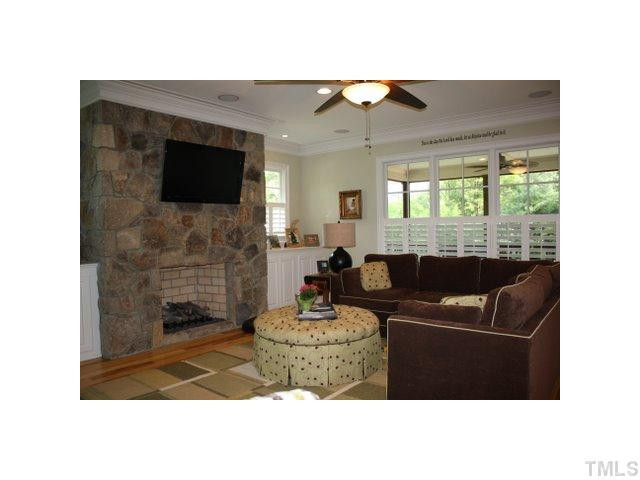 2824 Mayview Road Raleigh, NC 27607 - Photo 5 of 22 Photo 5