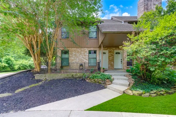 $164,950 | 1011 Hamblen Road, Unit 307, Houston, TX 77339