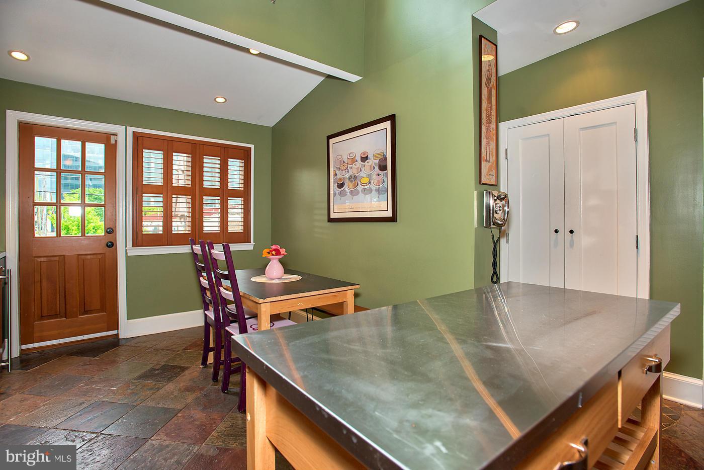 616 3rd Street Northeast Washington, DC 20002 - Photo 9 of 30 Kitchen