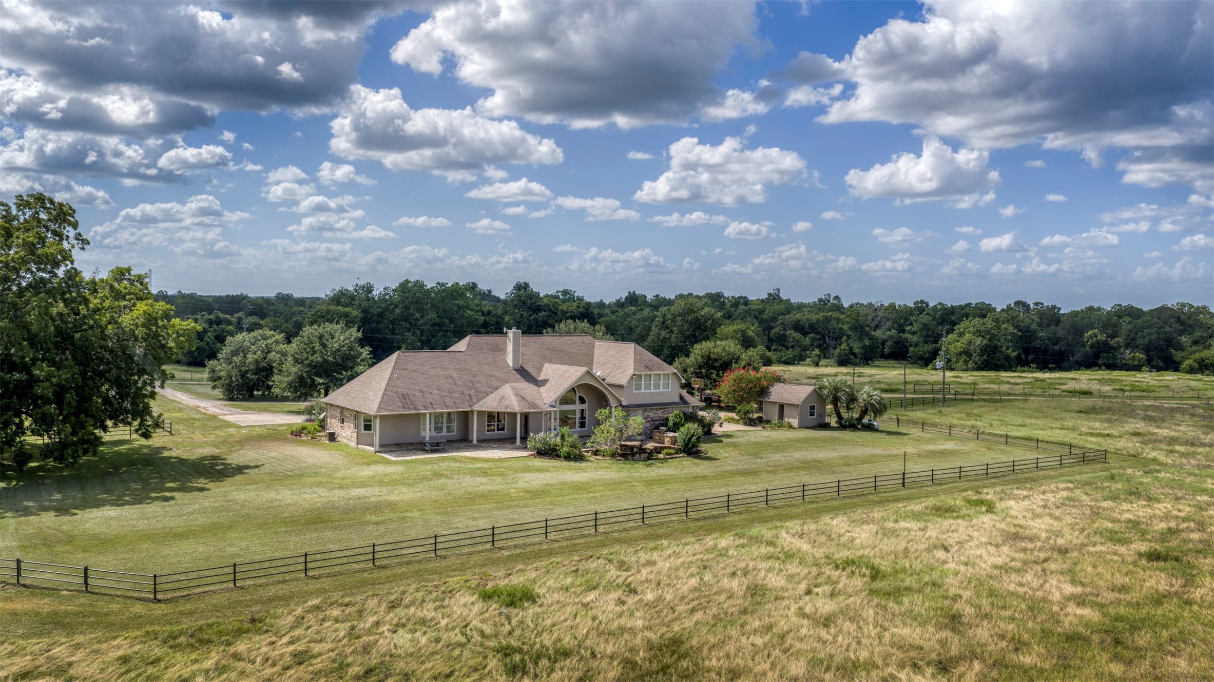 12412 Ueckert Road East Bellville, TX 77418 - Photo 7 of 35 Gallery Image 7