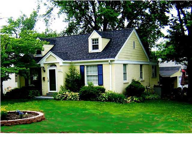 4033 Springhill Road Louisville, KY 40207 - Photo 1 of 17 Primary Photo