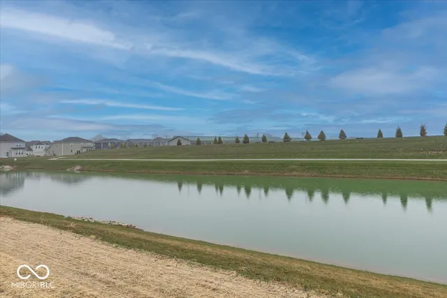 $589,900 | 6381 Stone Side Drive, Plainfield, IN 46168