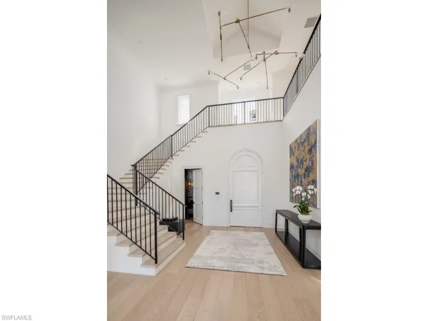 a view of entryway and hall