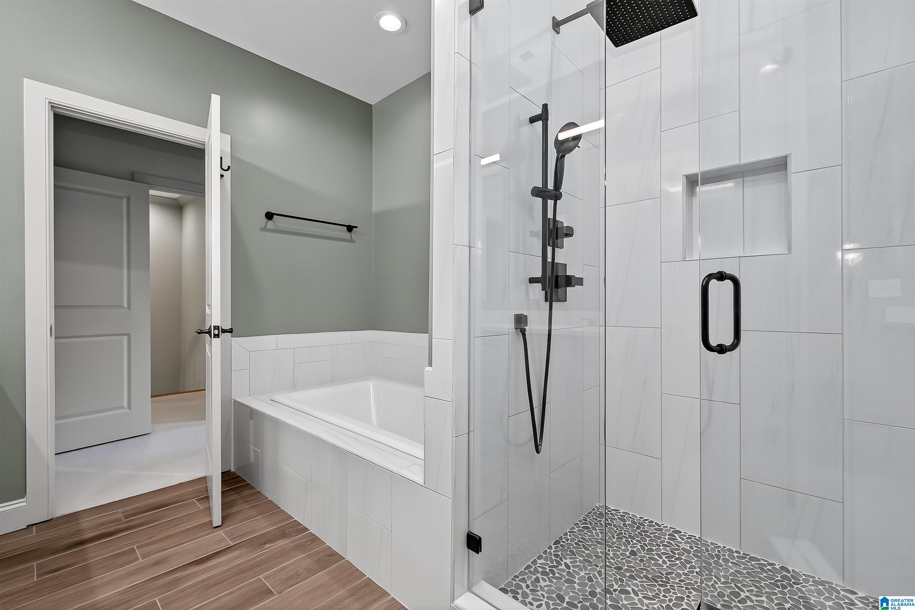 2105 Lancaster Road Birmingham, AL 35209 - Photo 33 of 53