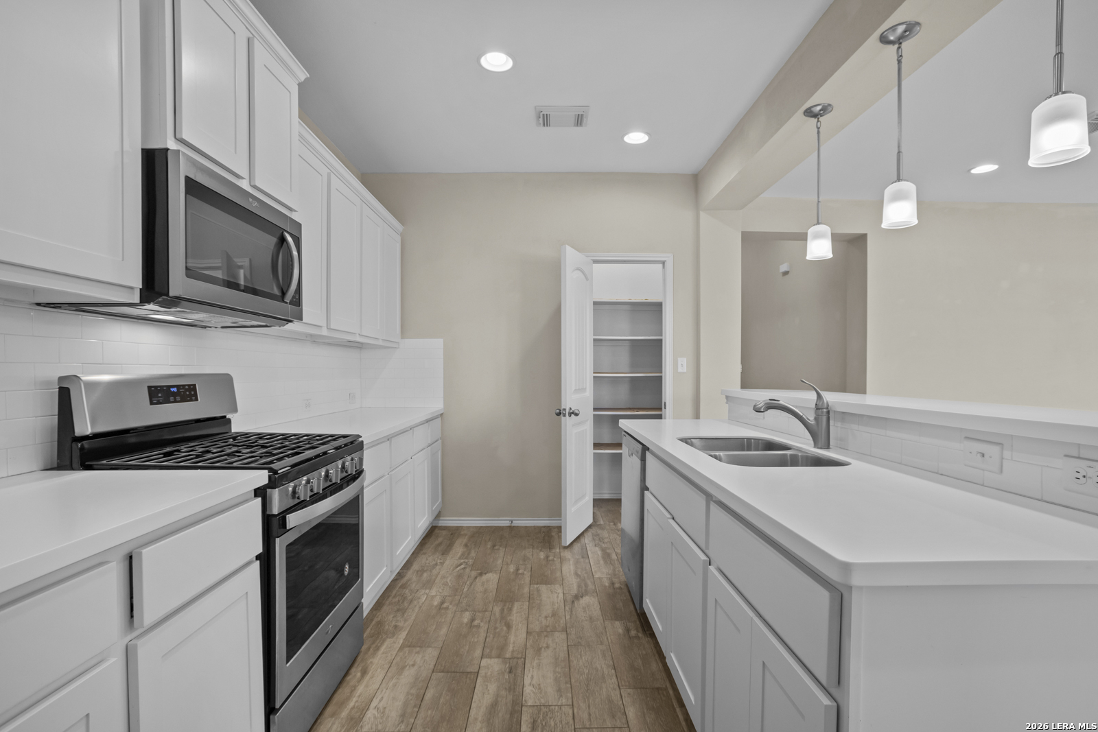 104 Cypress Hills Road San Marcos, TX 78666 - Photo 13 of 43