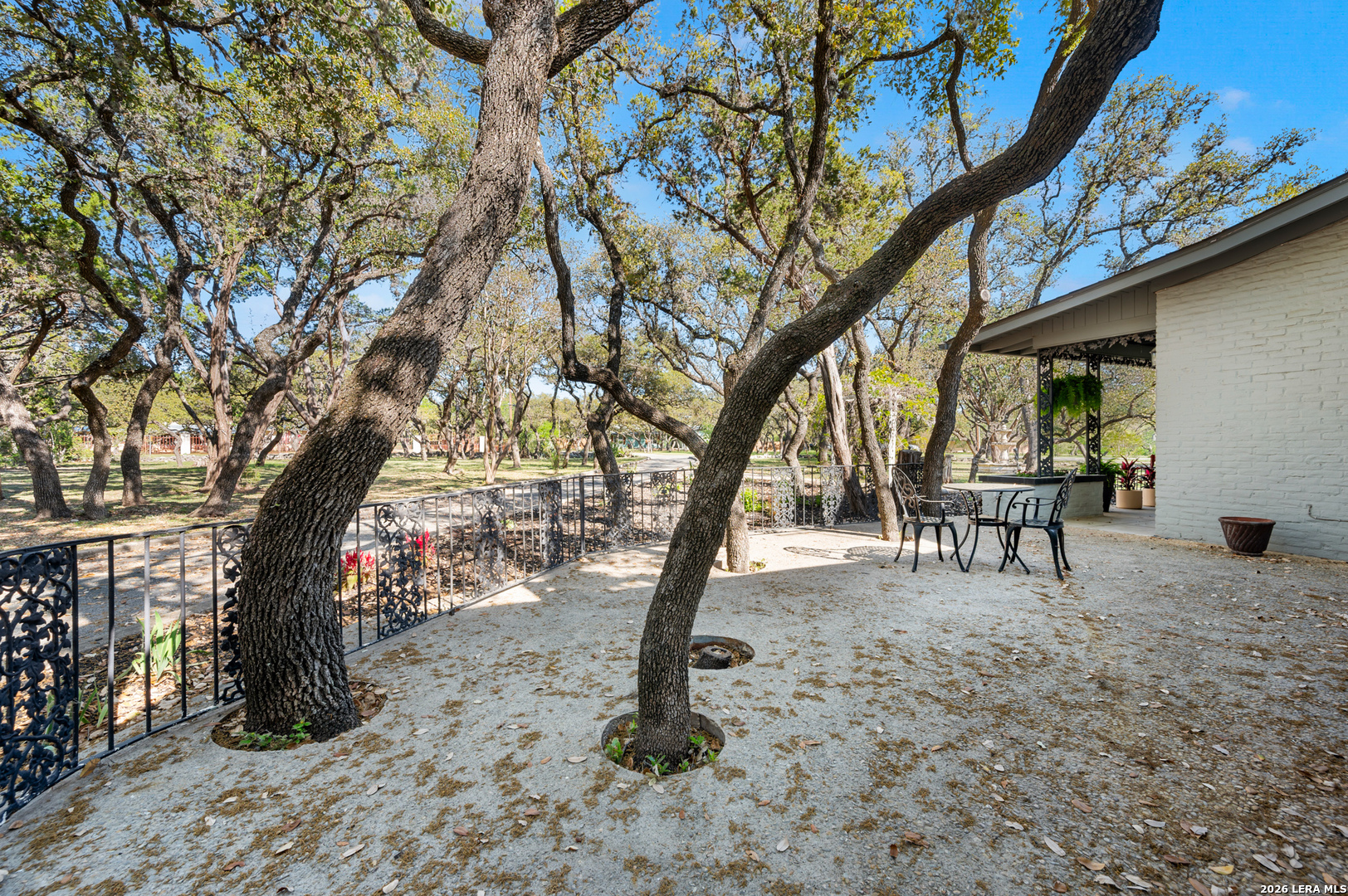 114 Wagon Trail Road Shavano Park, TX 78231 - Photo 7 of 36 a view of outdoor space with seating