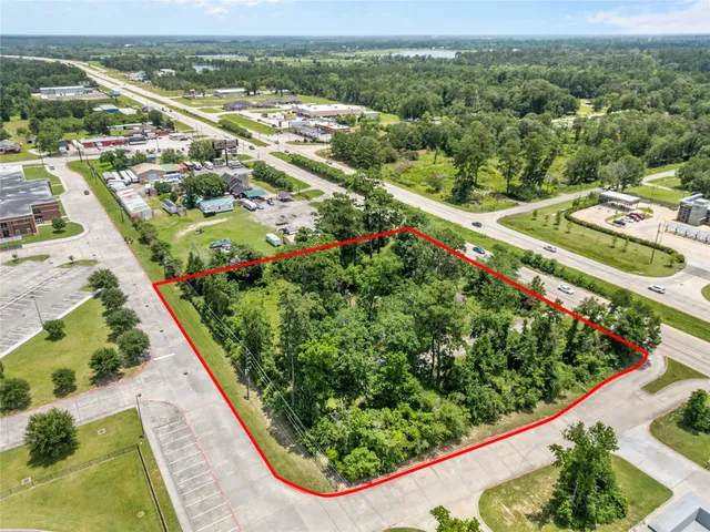 $1,800,000 | 10527 Highway 242, Conroe, TX 77385
