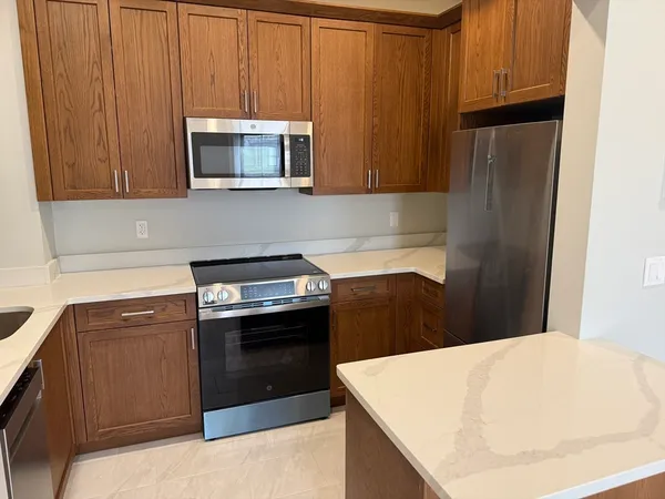 $4,200 | 147 West Concord Street, Unit 3, Boston, MA 02118