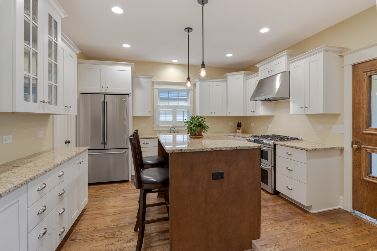 523 Prairie Street St. Charles, IL 60174 - Photo 8 of 32