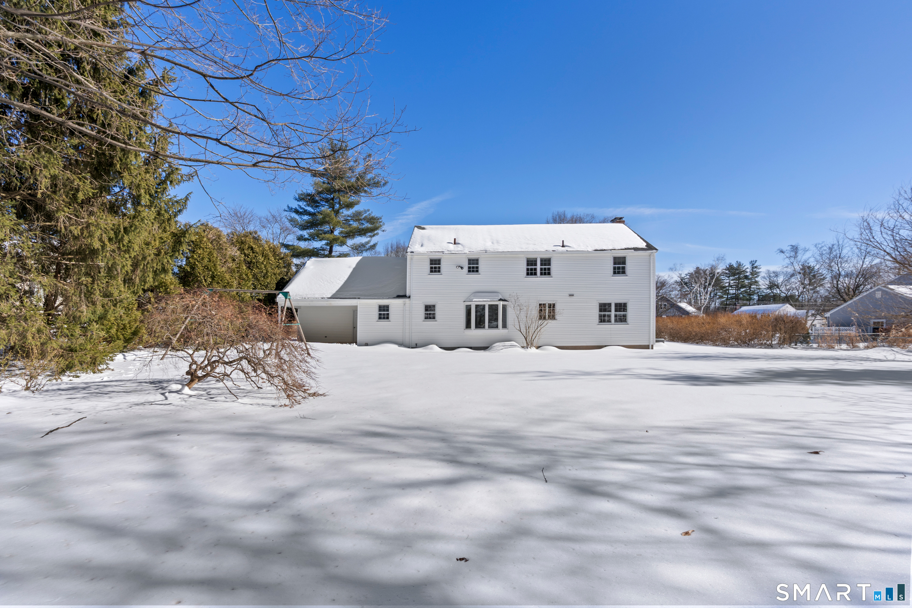 60 Berwyn Road West Hartford, CT 06117 - Photo 34 of 40 Large flat backyard with view of the house