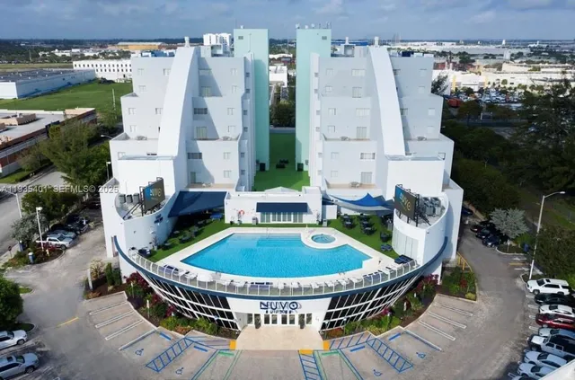 $1,975 | 1750 Northwest 107th Avenue, Unit M308, Sweetwater, FL 33172