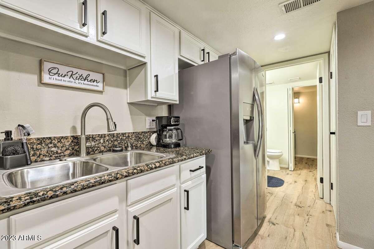 3511 East Baseline Road, Unit 1188 Phoenix, AZ 85042 - Photo 6 of 25 Kitchen