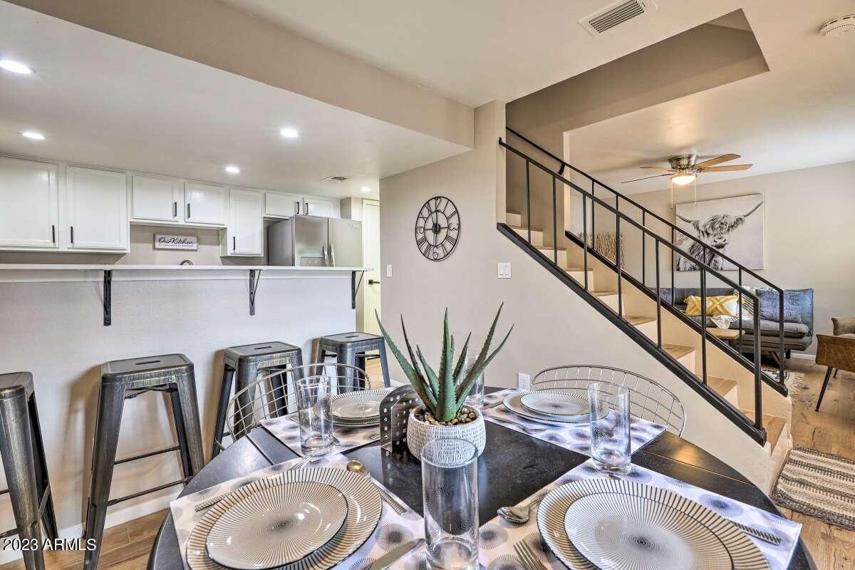 3511 East Baseline Road, Unit 1188 Phoenix, AZ 85042 - Photo 7 of 25 Dining Area