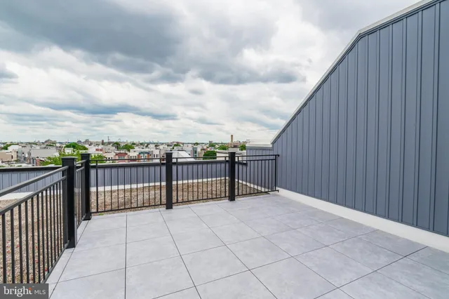a view of terrace with city view