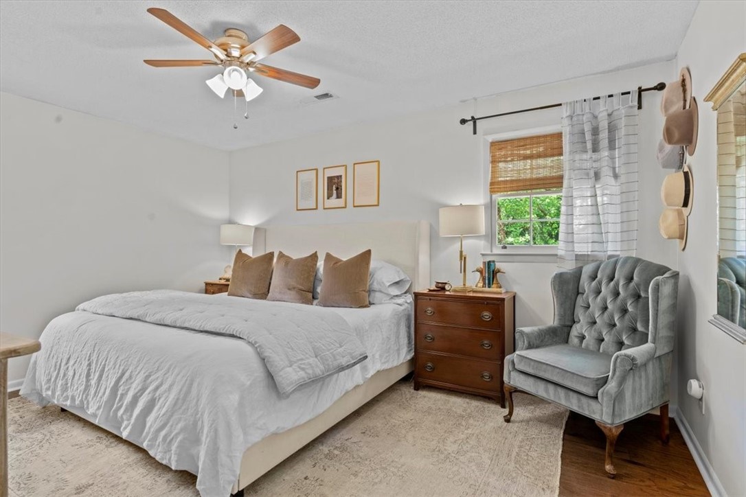 717 State Rd S-37-359 Seneca, SC 29672 - Photo 16 of 30 Gallery Image 16