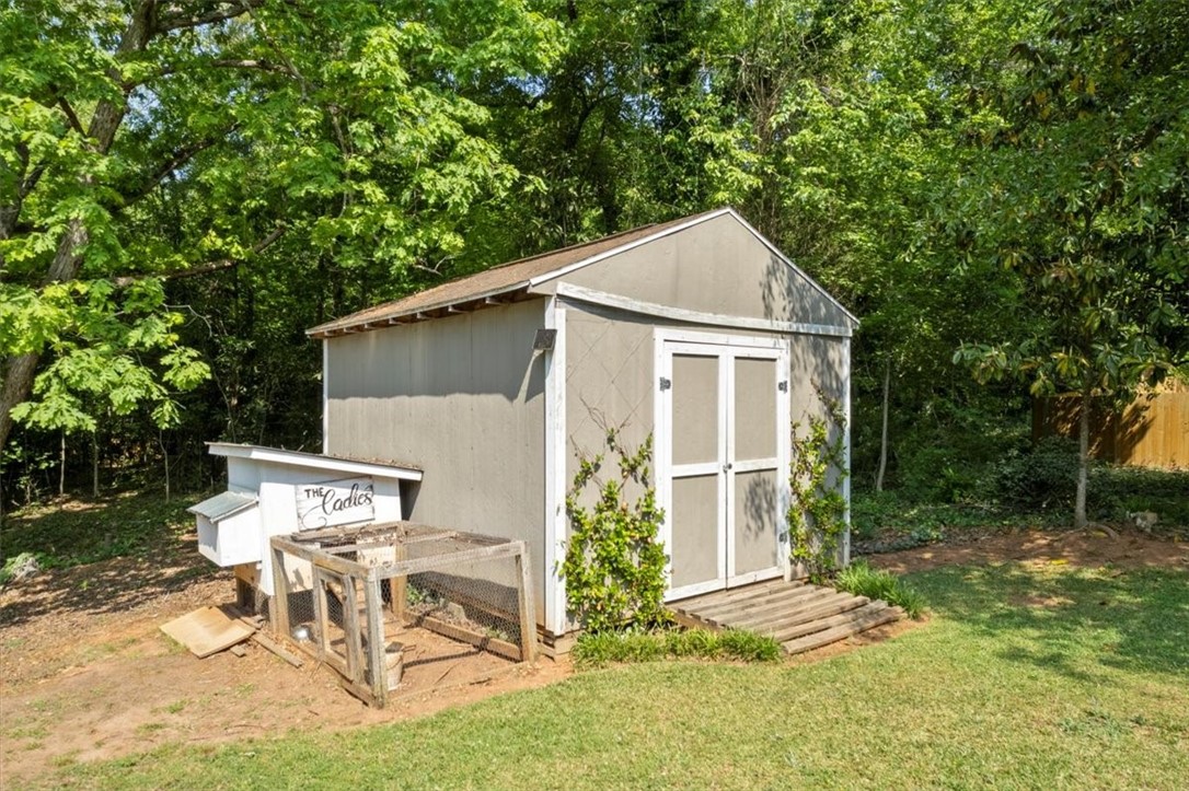717 State Rd S-37-359 Seneca, SC 29672 - Photo 24 of 30 Gallery Image 24